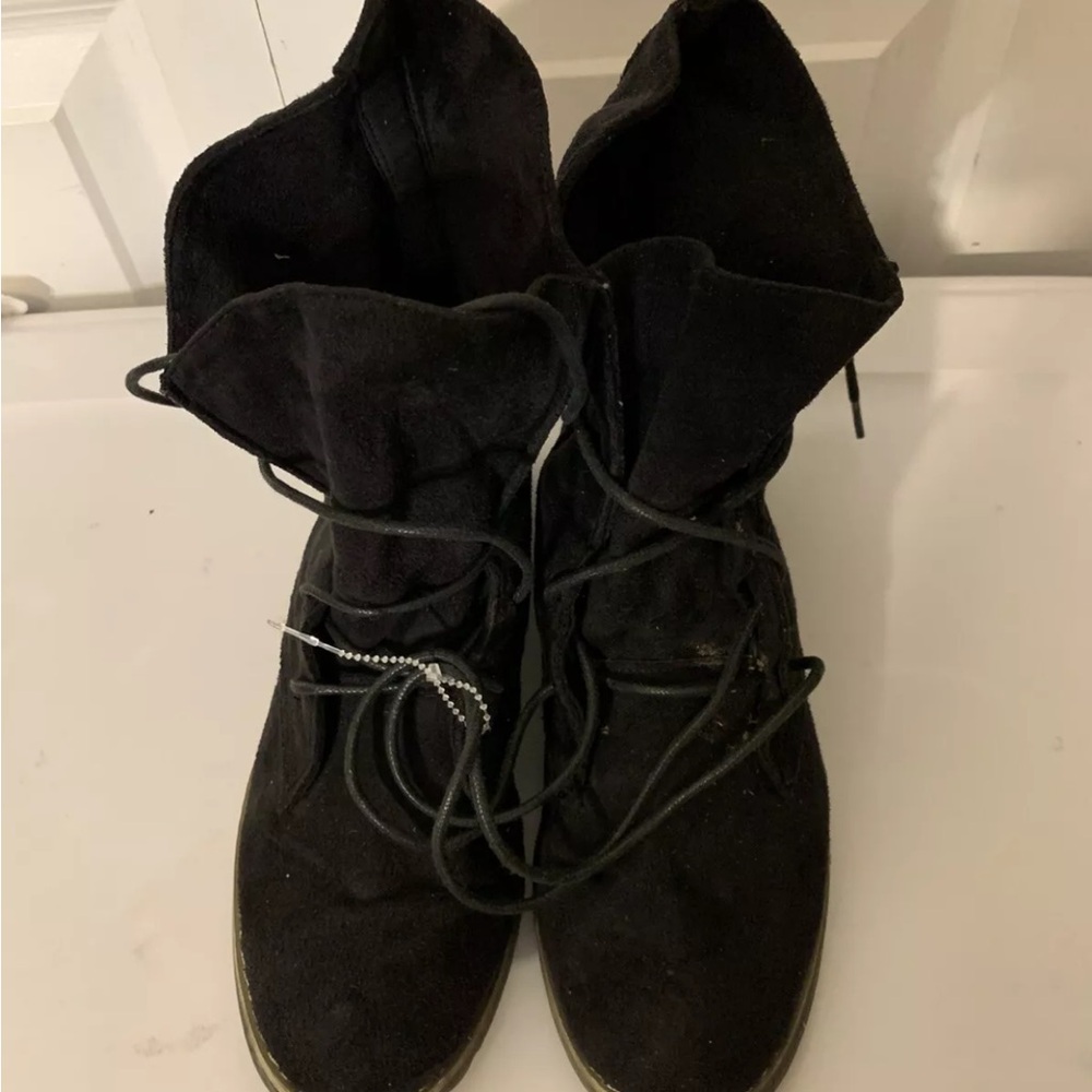 Chase + Chloe Black Suede Ankle Boots sz 8 - Picture 4 of 9